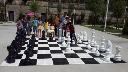 Bahçe Satranç Taşları Şah 74 cm